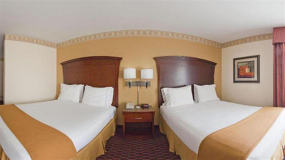 Wingate By Wyndham San Marcos Hotel Exterior photo